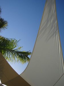 Kookaburra® 3,0m Dreieck Sandfarben Gewebtes Sonnensegel (Wasserfest)