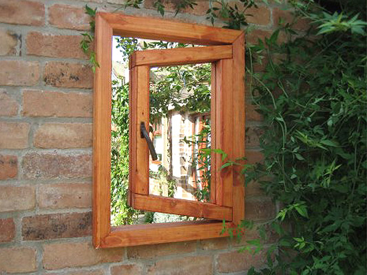 Gartenspiegel - kleines Fenster