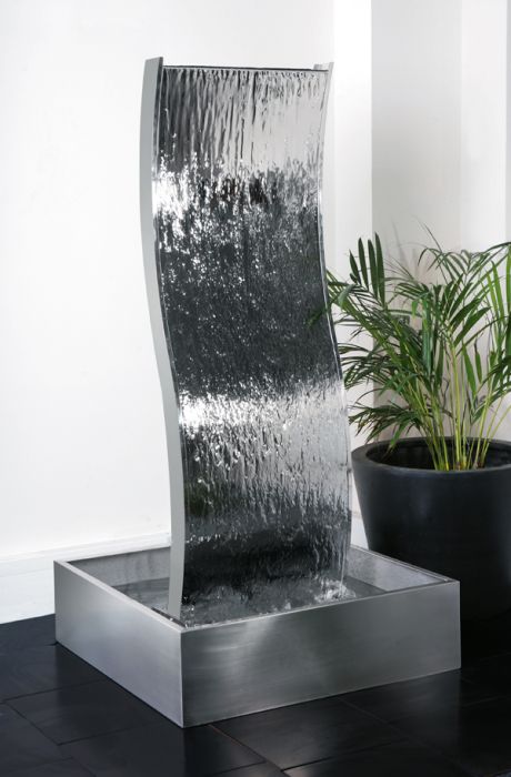 180cm Gewellte Edelstahl-Wasserwand mit Edelstahlreservoir, Ambienté™