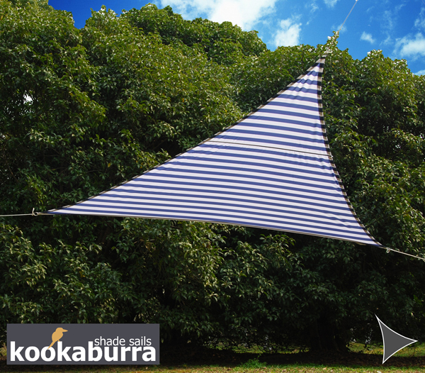 Kookaburra® 3,6m Dreieck Blau und Weiß gestreift Gewebtes Sonnensegel (Wasserfest)