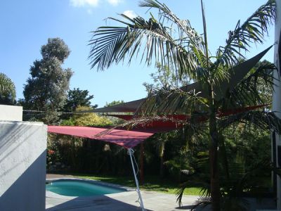 Kookaburra® 5,0m Dreieck Weinrot Gewebtes Sonnensegel (Wasserfest)