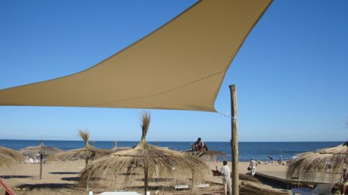 Kookaburra® 3,0m Dreieck Sandfarben Gewebtes Sonnensegel (Wasserfest)